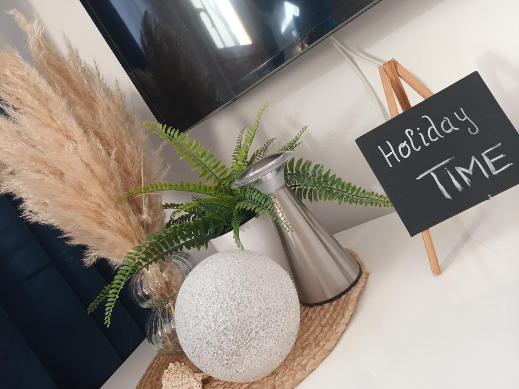 App Hedonist Apartment Novigrad  Bagian luar foto